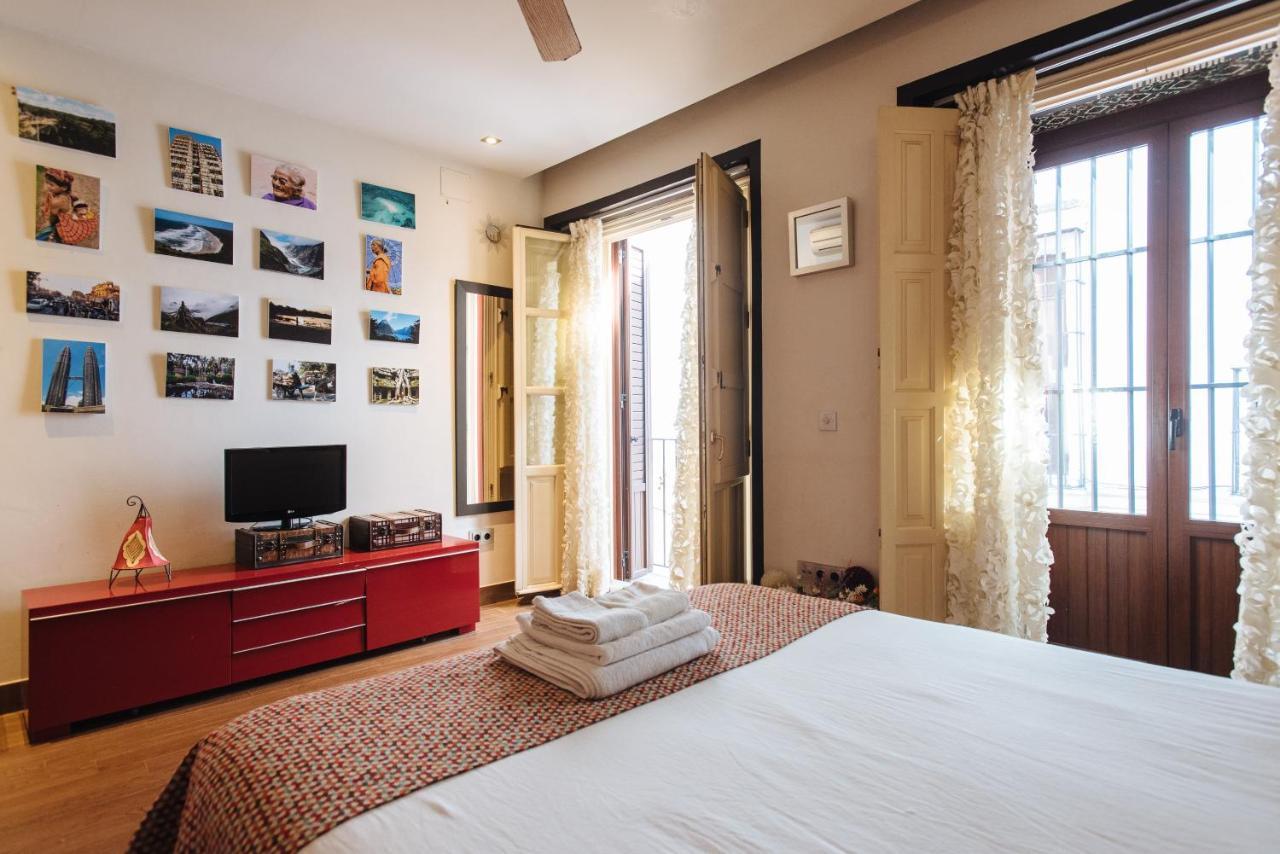 Divi Apartments Villa Reyes 2 セビリア エクステリア 写真