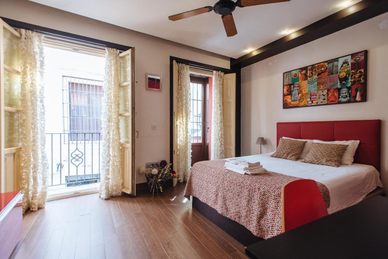 Divi Apartments Villa Reyes 2 セビリア エクステリア 写真